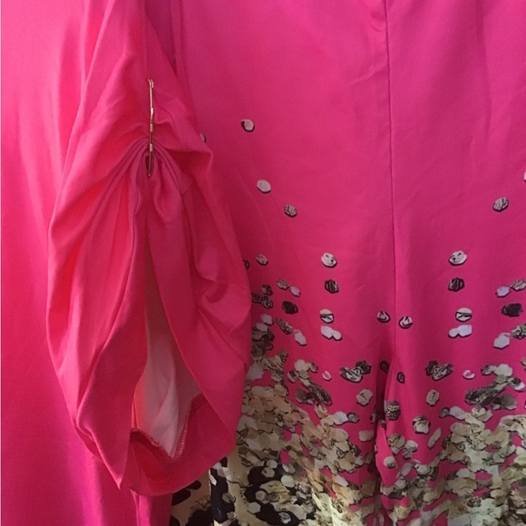 Two-Piece Short Set - Picture 7 of 15